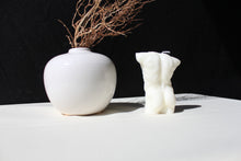Load image into Gallery viewer, Male Venus Torso Candle